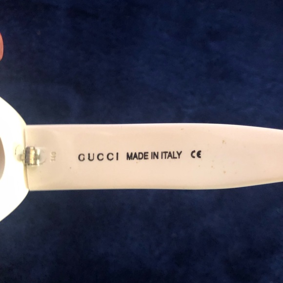 Authentic Vintage Gucci Sunglasses GG2400 - White - Picture 5 of 13